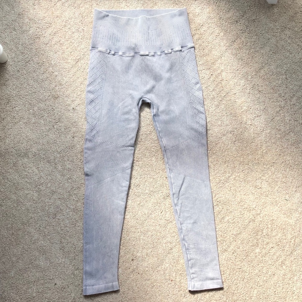 High rise yoga pants